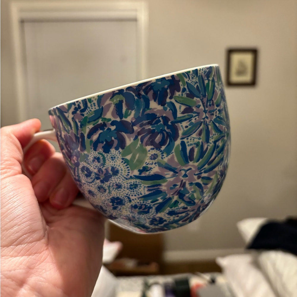 Lilly Pulitzer Mugs